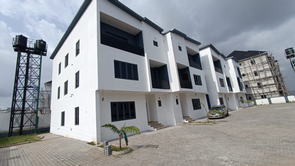 Best Time to Purchase Real Estate in Abuja